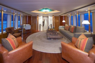 NOA VII Skylounge